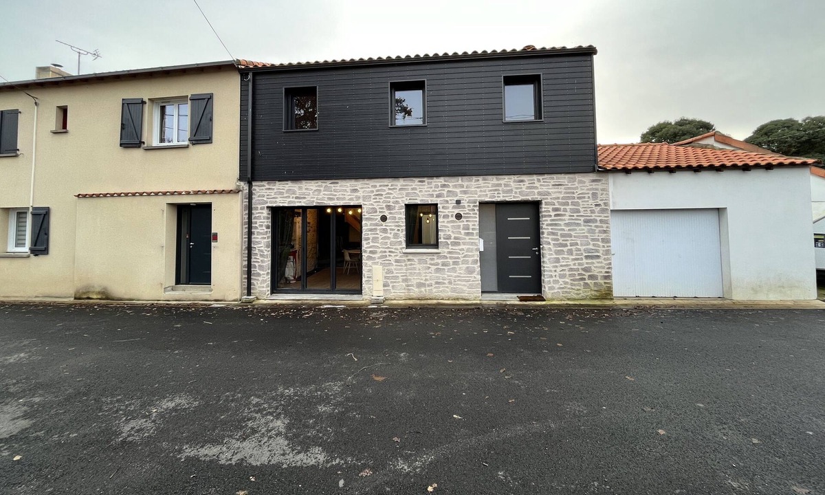 Saint-Aignan-Grandlieu House | Maison 6 Minutes Aeroport