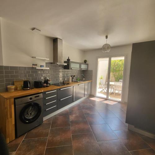 Marignane House | Maison 6 personnes 3 chambres Aéroport-Gare Tgv Aix-Plages