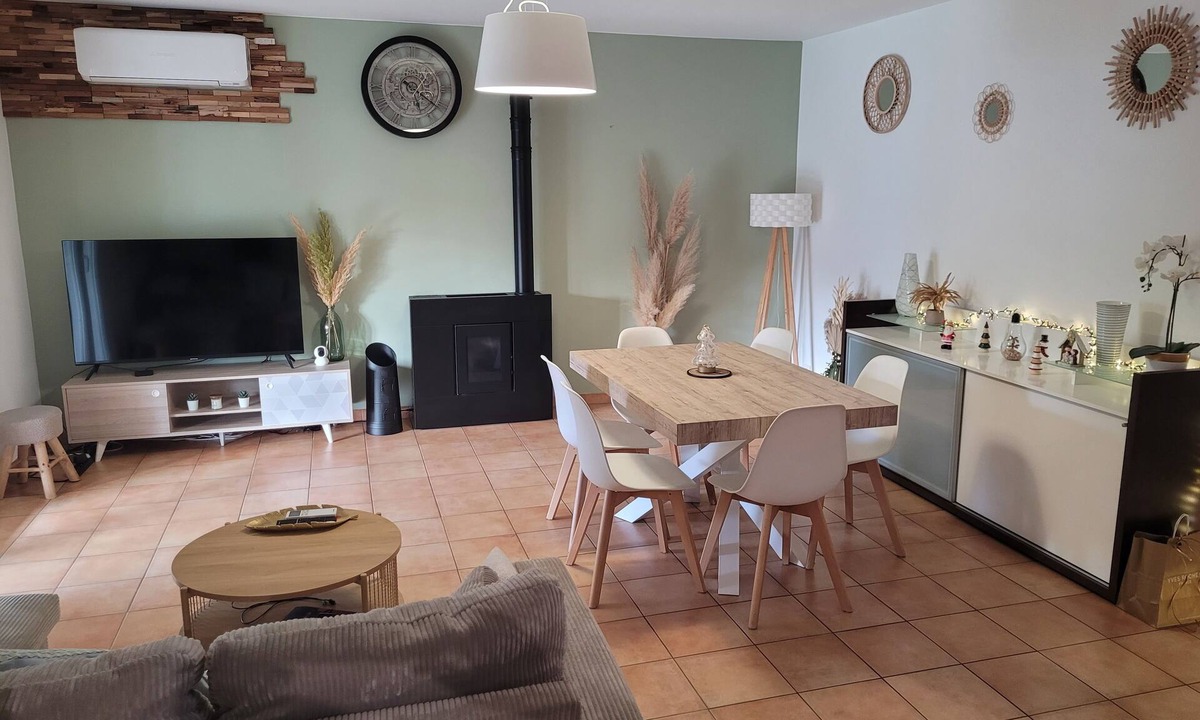 Roquemaure House | Maison 90m2 + Véranda Avec Piscine Privée sur Roquemaure Gard