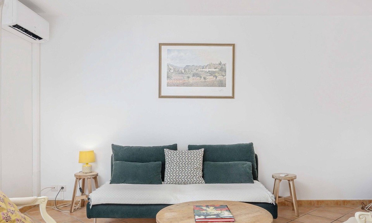 Lourmarin House | Maison Alena | Lourmarin Main Square