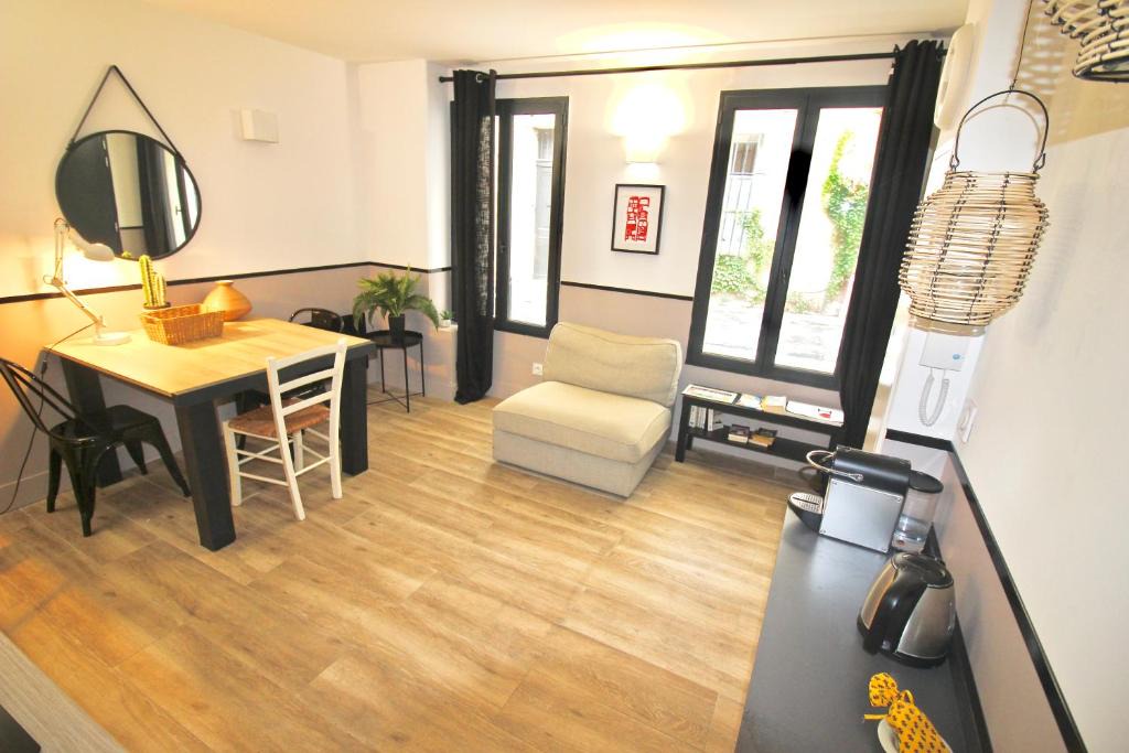 Aix-en-Provence Historic Centre Apartment | Maison Alfred - Arpille