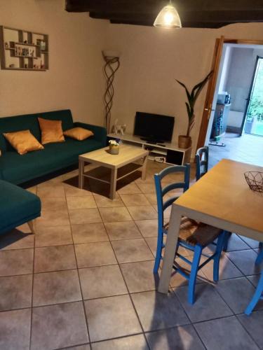 La Chapelle-sur-Erdre House | Maison au bord de l'Erdre