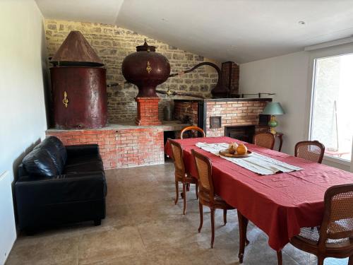 Cherves-Richemont House | Maison au cœur du Vignoble charentais