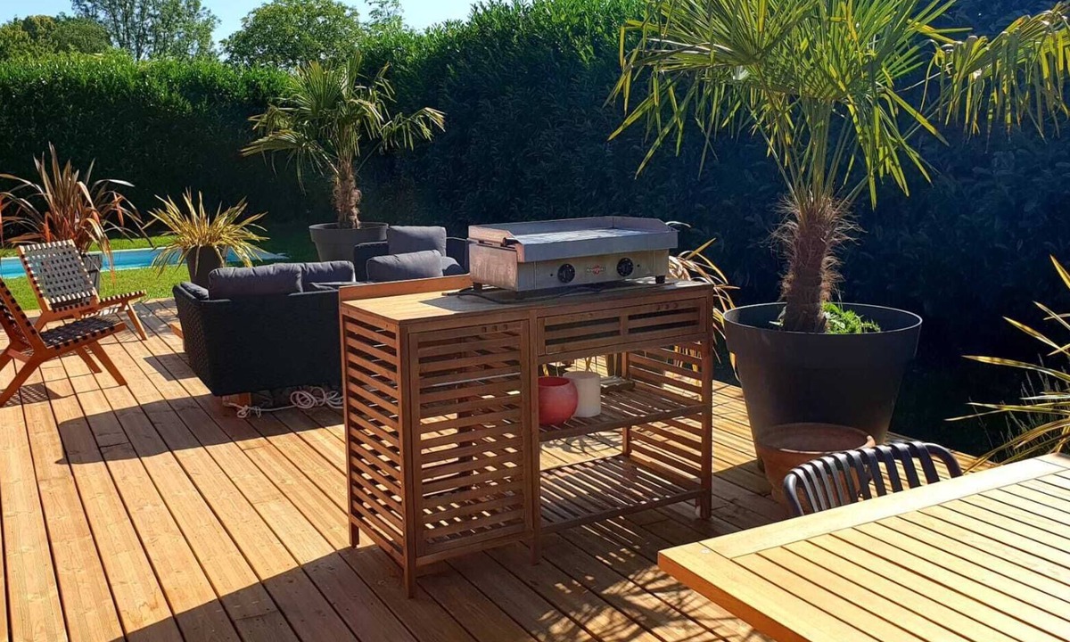 Branville House | Maison au Calme Avec Piscine