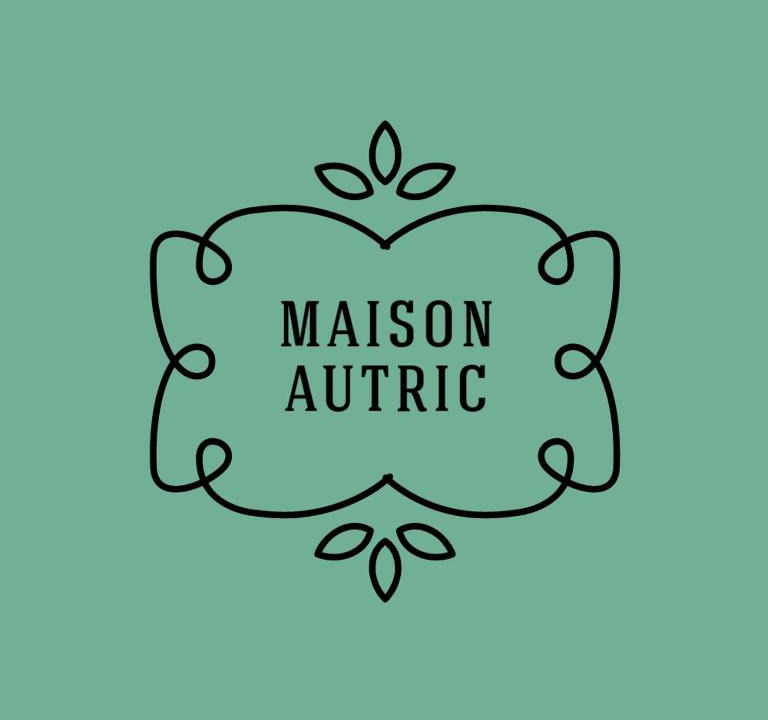 Saint-Etienne-les-Orgues Apartment | Maison Autric