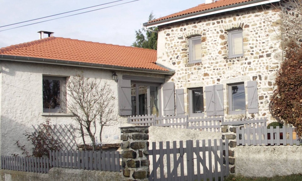 Saint-Pierre-du-Champ House | Maison au Calme à 850m Daltitude
