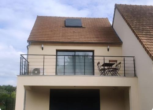 Villeneuve-Saint-Denis Apartment | Maison au calme proche Disneyland Paris 35mn
