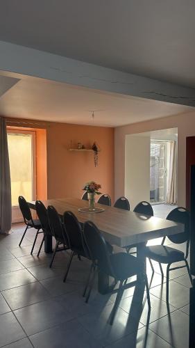 Le Chatellier House | Maison au Soleil Levant