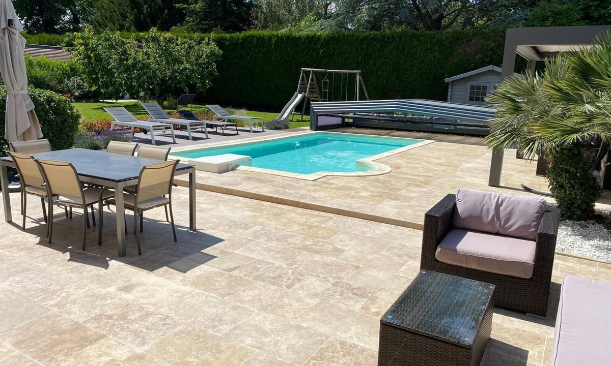 Arnouville-les-Mantes House | Maison Avec Piscine 3,5x7x1,2m et Jardin, 45min Paris