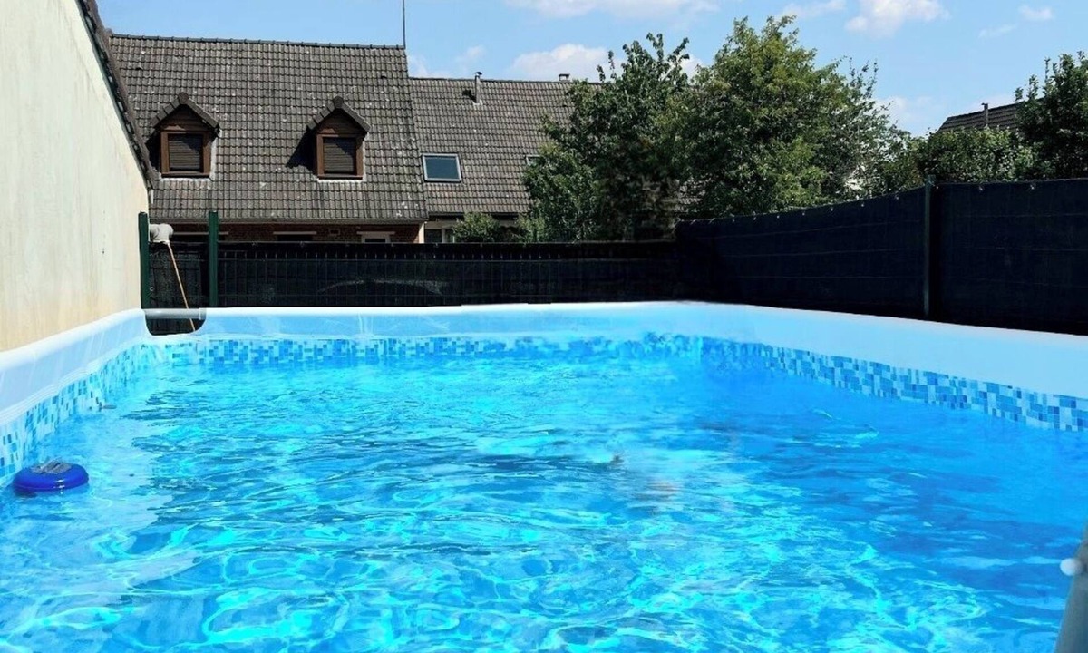 Friville-Escarbotin House | Maison avec piscine proche des plages