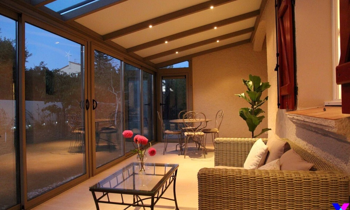 Cruis Villa | Maison Avec Grand Jardin et Piscine