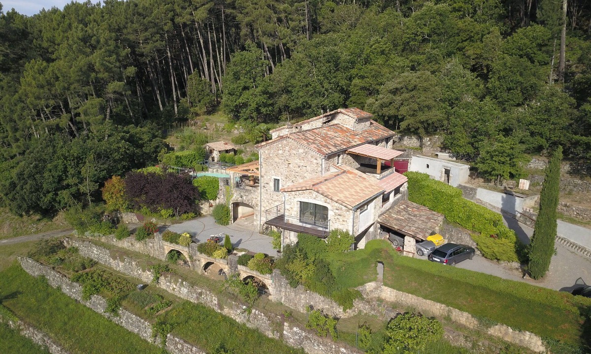 Vinezac House | Maison Avec Grand Terrain