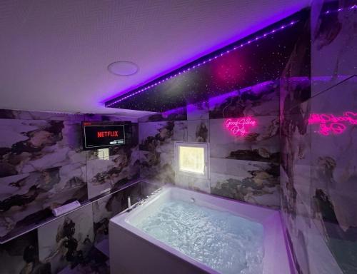 Leon Blum - Bon Coin House | Maison avec jacuzzi