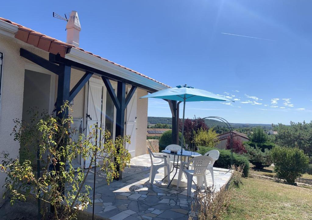 La Roche-Posay House | Maison avec jardin près des Thermes, 2 chambres, équipements modernes, à La Roche-Posay - FR-1-541-33