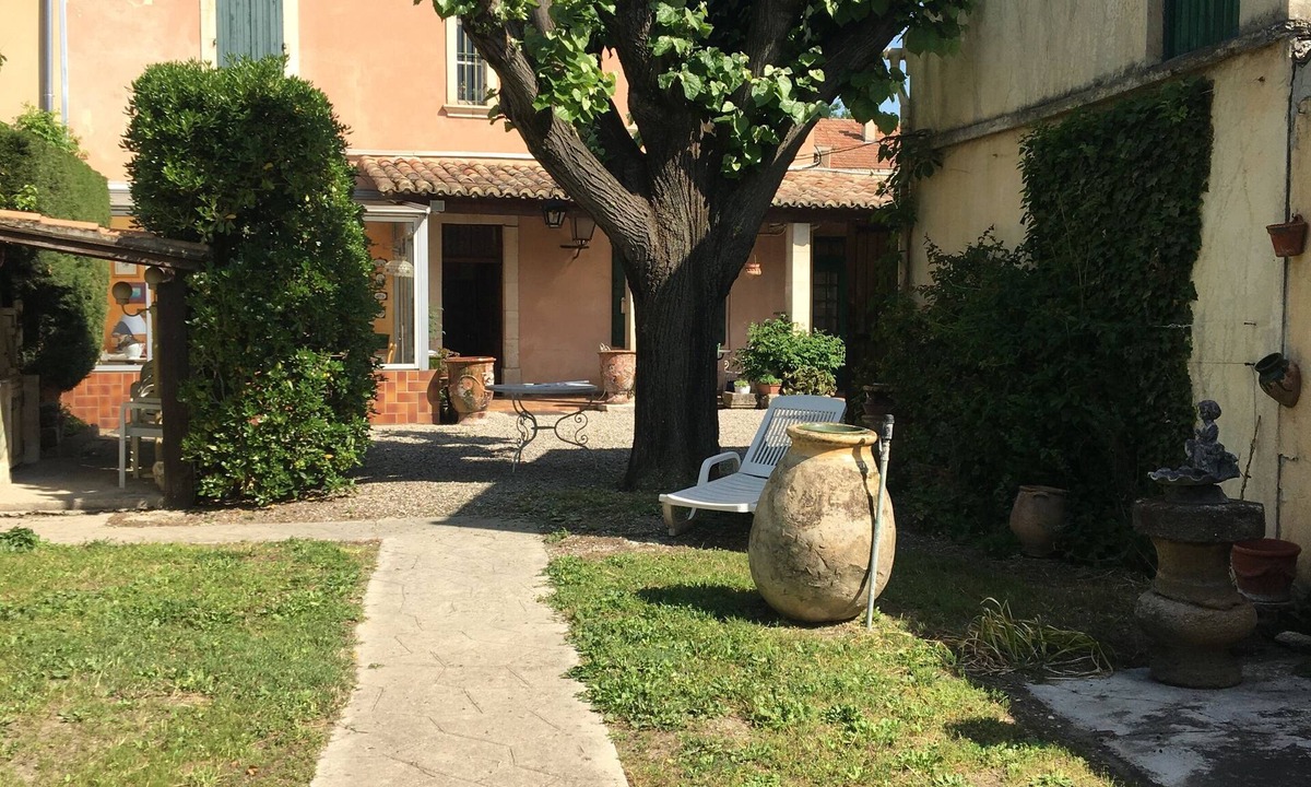 Le Pontet House | Maison Avec Jardin Proche Davignon 8 Personnes