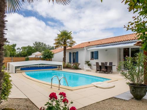 Saint-Jean-de-Monts House | Maison avec piscine privée - 6 pers. - FR-1-323-605