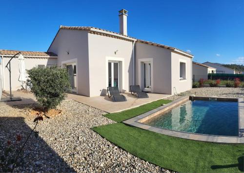 Cessenon-sur-Orb House | Maison avec piscine