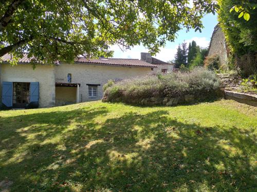 Cherval House | Maison Belle Vue