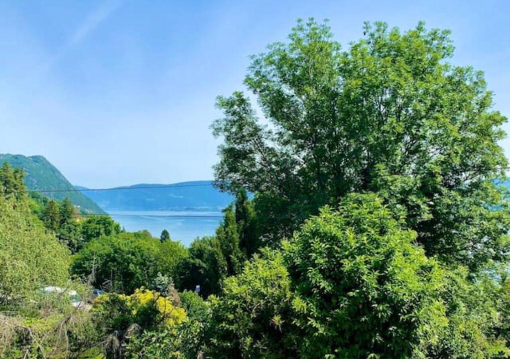 Le Bourget-du-Lac House | Maison belle vue lac, sur les hauteurs du bourget