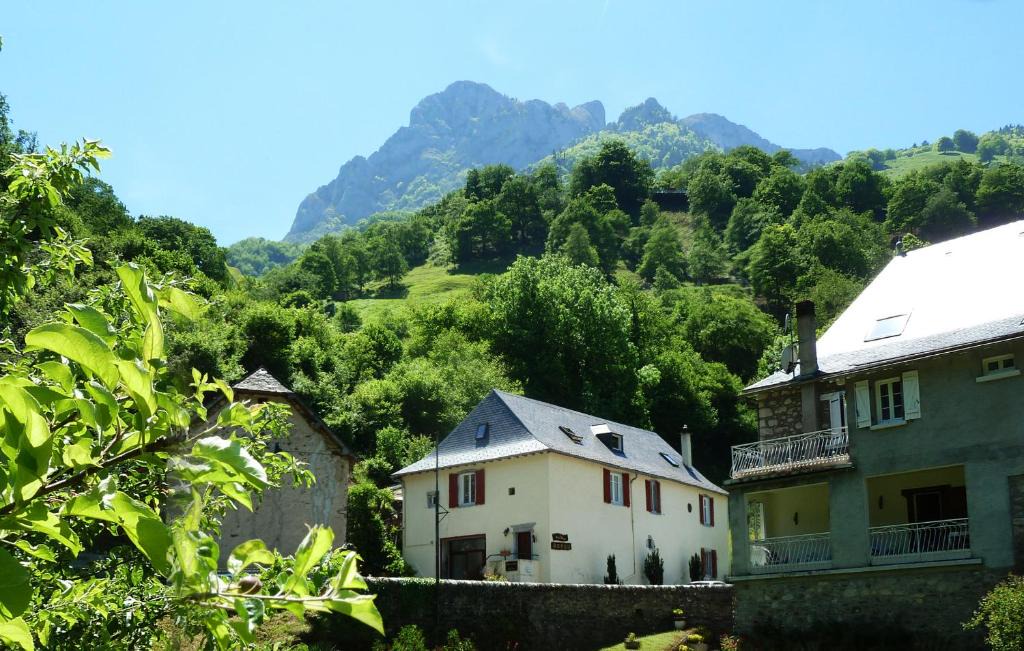 Borce Bed & Breakfast | Maison Bergoun