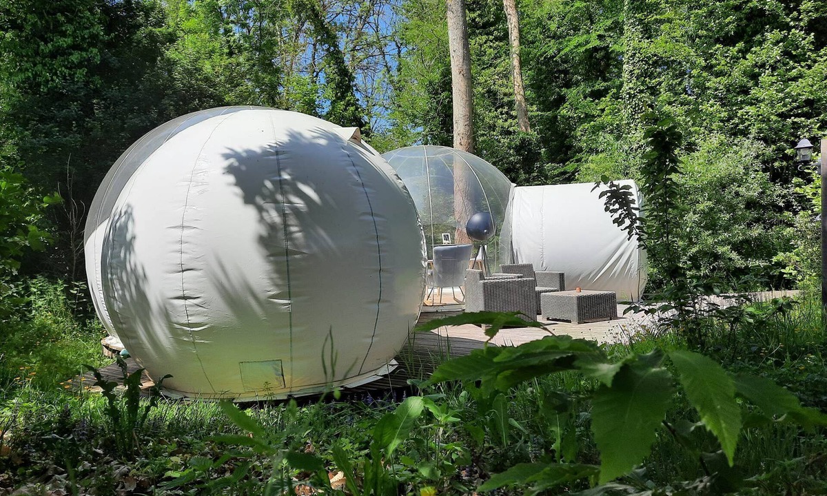 Lindry Apartment | Maison Bulle - Absolute peace and quiet