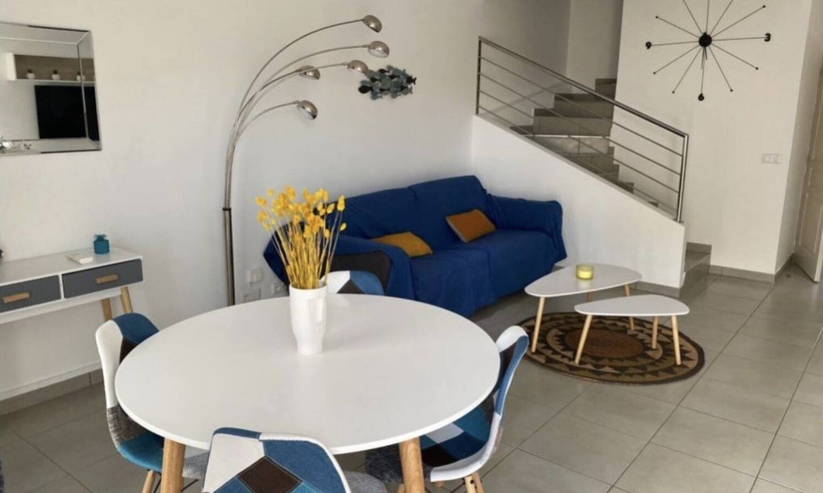 Le Chateau House | Maison Calme à Canet-village Avec Jardin