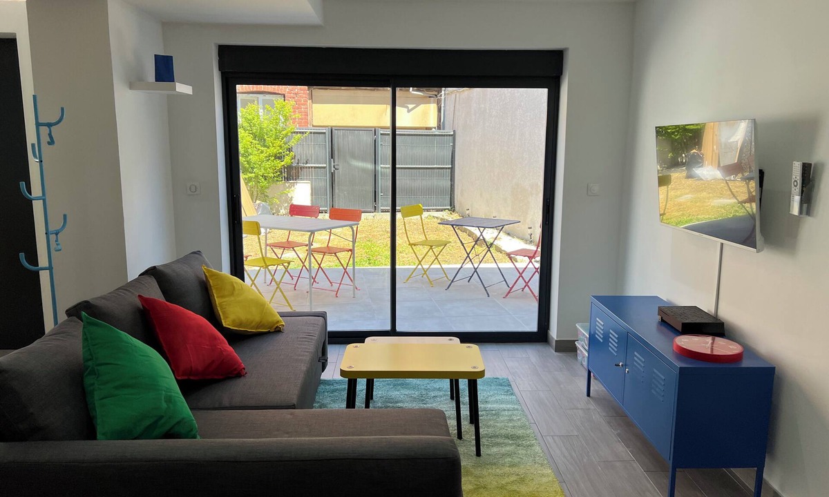 Anzin House | Maison calme missions pro - 2 workspaces - Private parking lot - Valenciennes