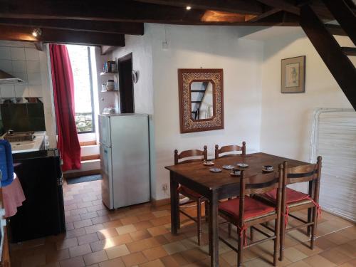 Vissec House | Maison Casal