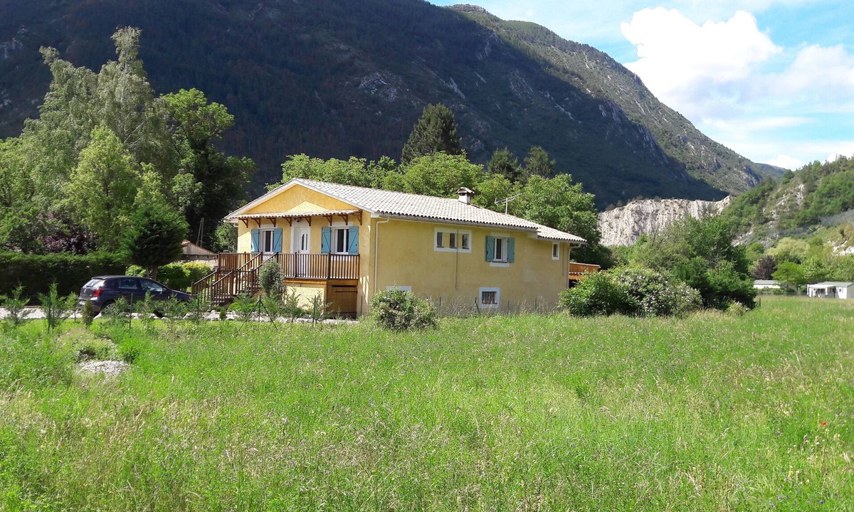 Castellane House | Maison Castellane