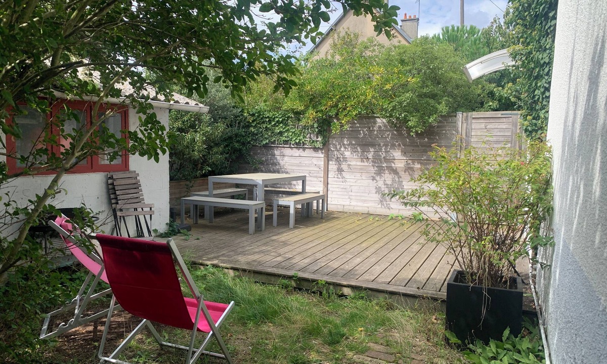 Le Chemin Vert House | Maison Centre Ville Quartier Calme