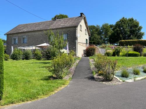 Liginiac Bed & Breakfast | Maison Chabrat