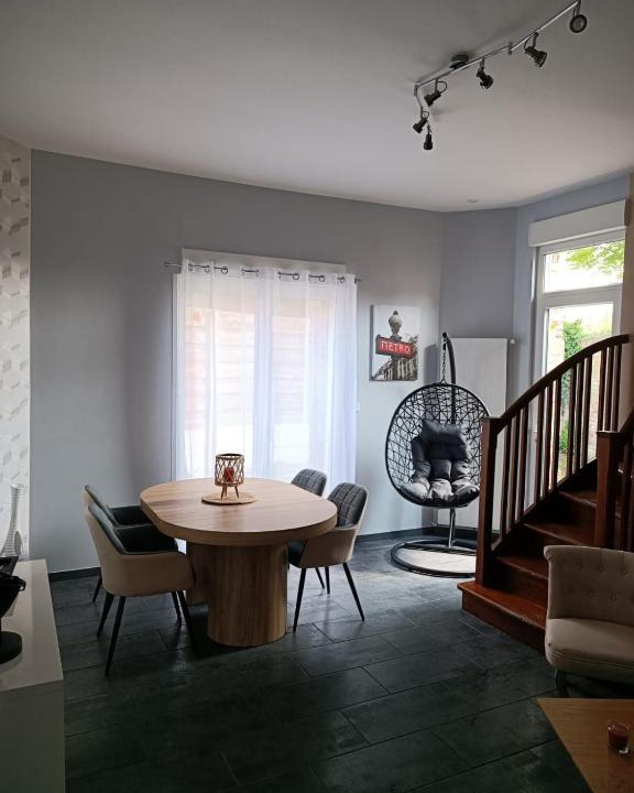 Valenciennes House | Maison chaleureuse avec netflix et ps5