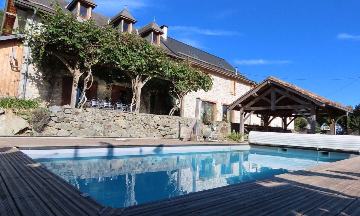 Soulan House | Maison Chaleureuse Avec vue sur les Pyrénées