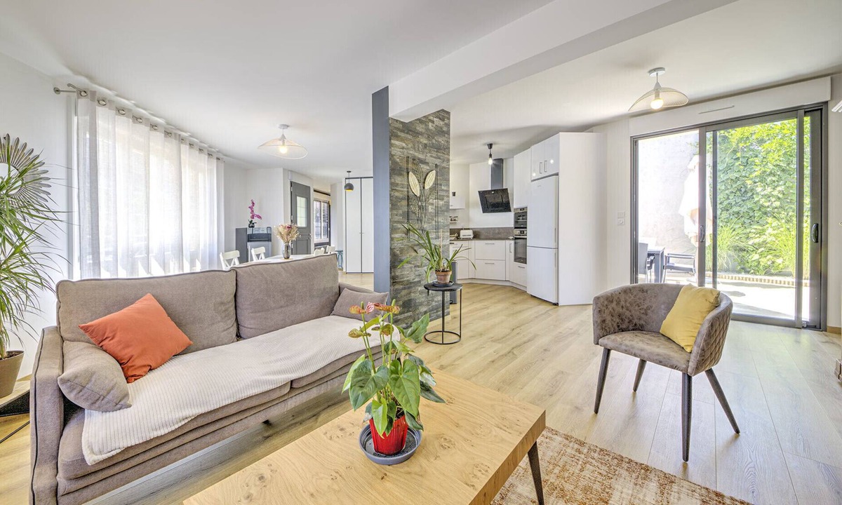 Bonchamp-les-Laval House | Maison charmante en centre ville