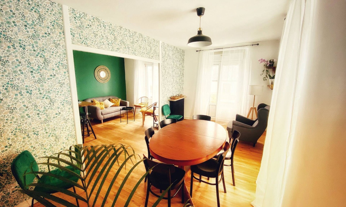 Bain-de-Bretagne Apartment | Maison Chiche charming apartment 3 * 8 pers