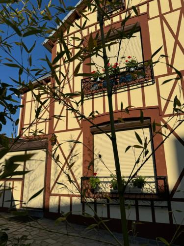 Flers House | Maison Colombage normande