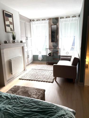 Saint-Florentin Apartment | Maison cosy & calme