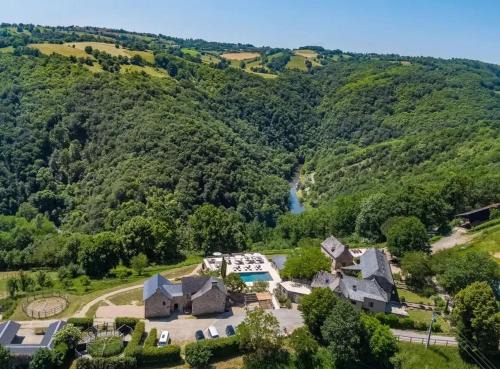 Maleville House | Maison cozy à Maleville - 50 m² avec piscine