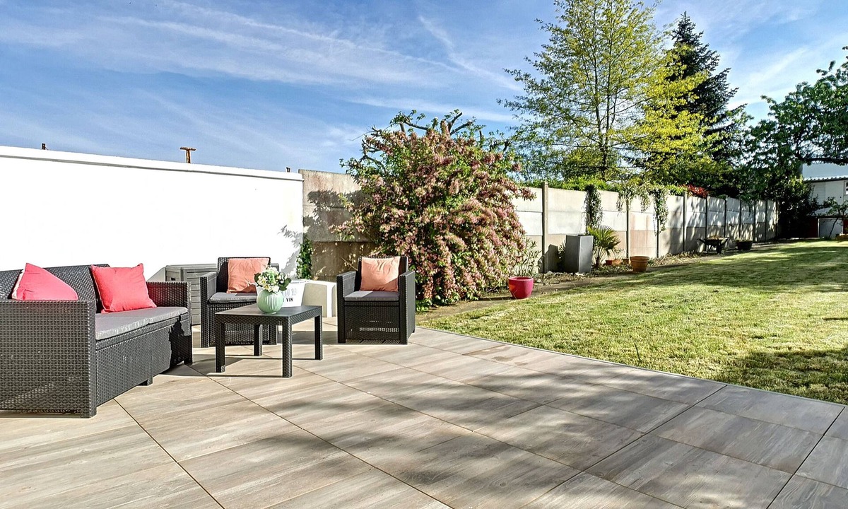 Cholet House | Maison Cozy - Au calme, avec terrasse