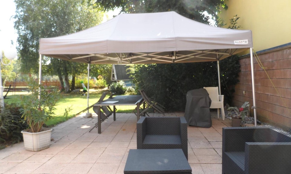 Montreux-Chateau Bed & Breakfast | Maison Curiale