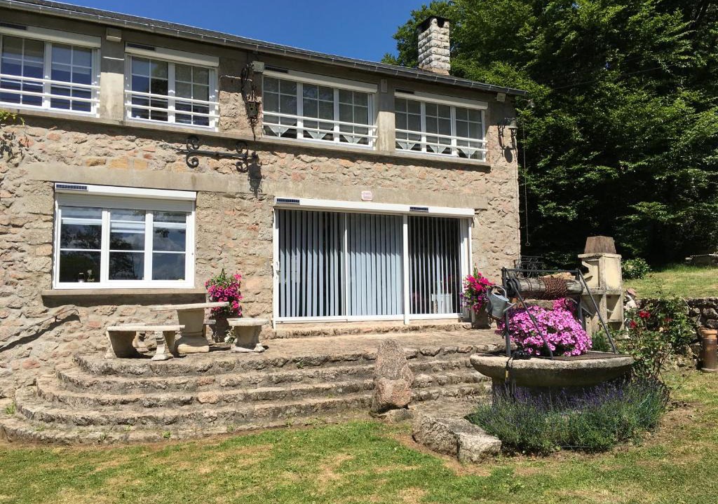 Alligny-en-Morvan House | Maison d Ambre