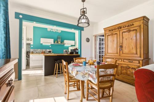 Argences House | Maison d'Andrée - Cuisine d'été et BBQ - Ping Pong