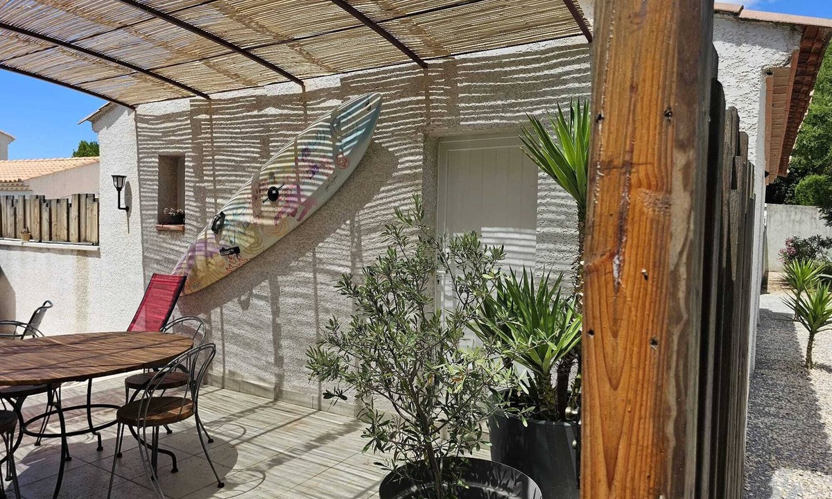 Sussargues House | Maison d'Anto between sea and garrigue