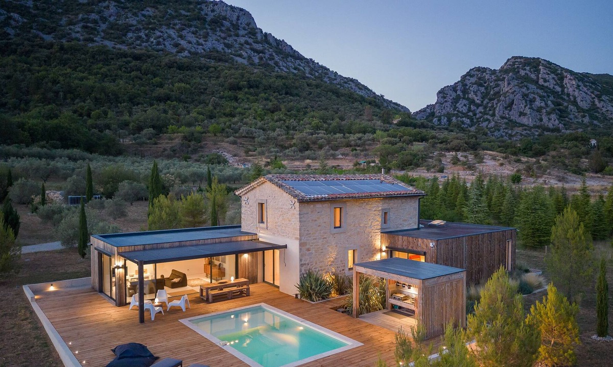 La Cadiere-et-Cambo House | Maison D'architecte Avec Piscine Pied des Cévennes