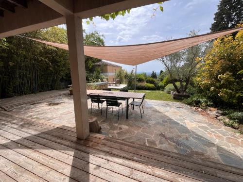 Villeneuve-les-Avignon Villa | Maison d'architecte avec vue sur les Alpilles