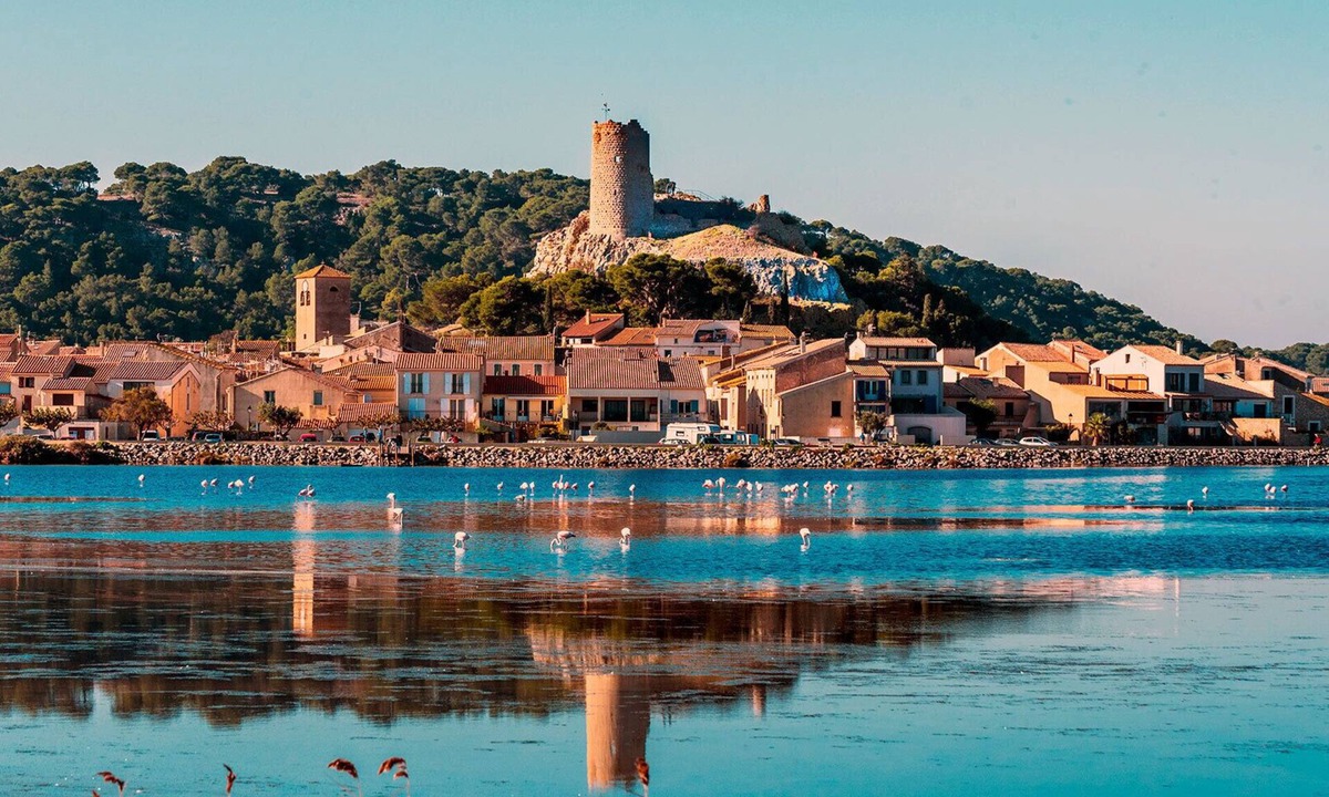 Durban-Corbieres House | Maison D'architecte /Piscine /Vue. #demeureinsolite