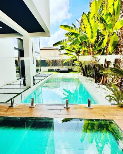 Villetelle Villa | Maison d'Exception pour un Séjour Inoubliable