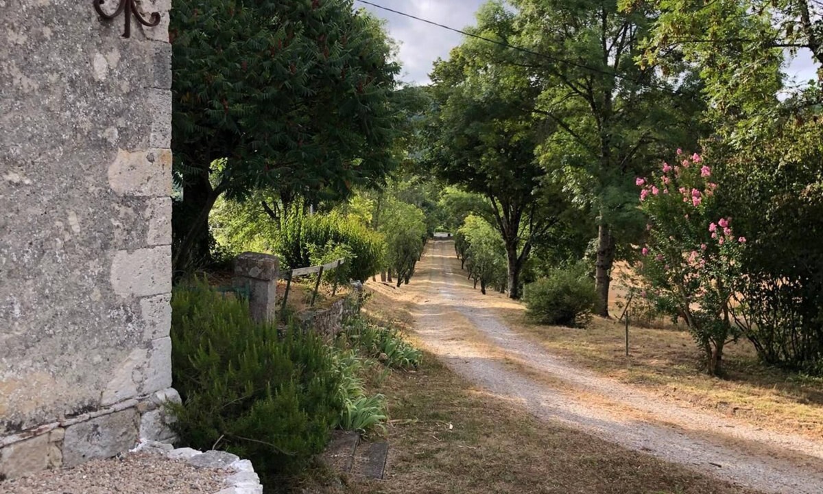 La Sauvetat-de-Saveres House | Maison de campagne familiale avec piscine.