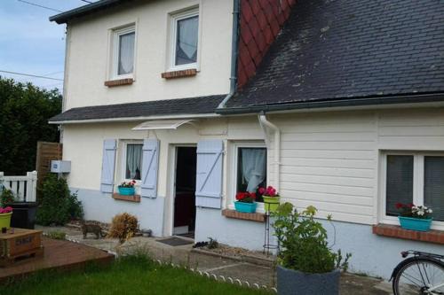 Saint-Nicolas-d'Aliermont House | Maison de la Foret