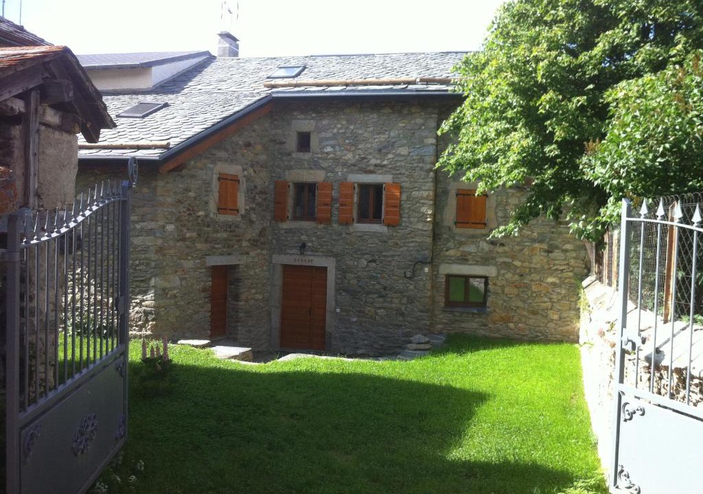 Saint-Pierre-dels-Forcats House | Maison De Caractère En Pierre cal Batlle